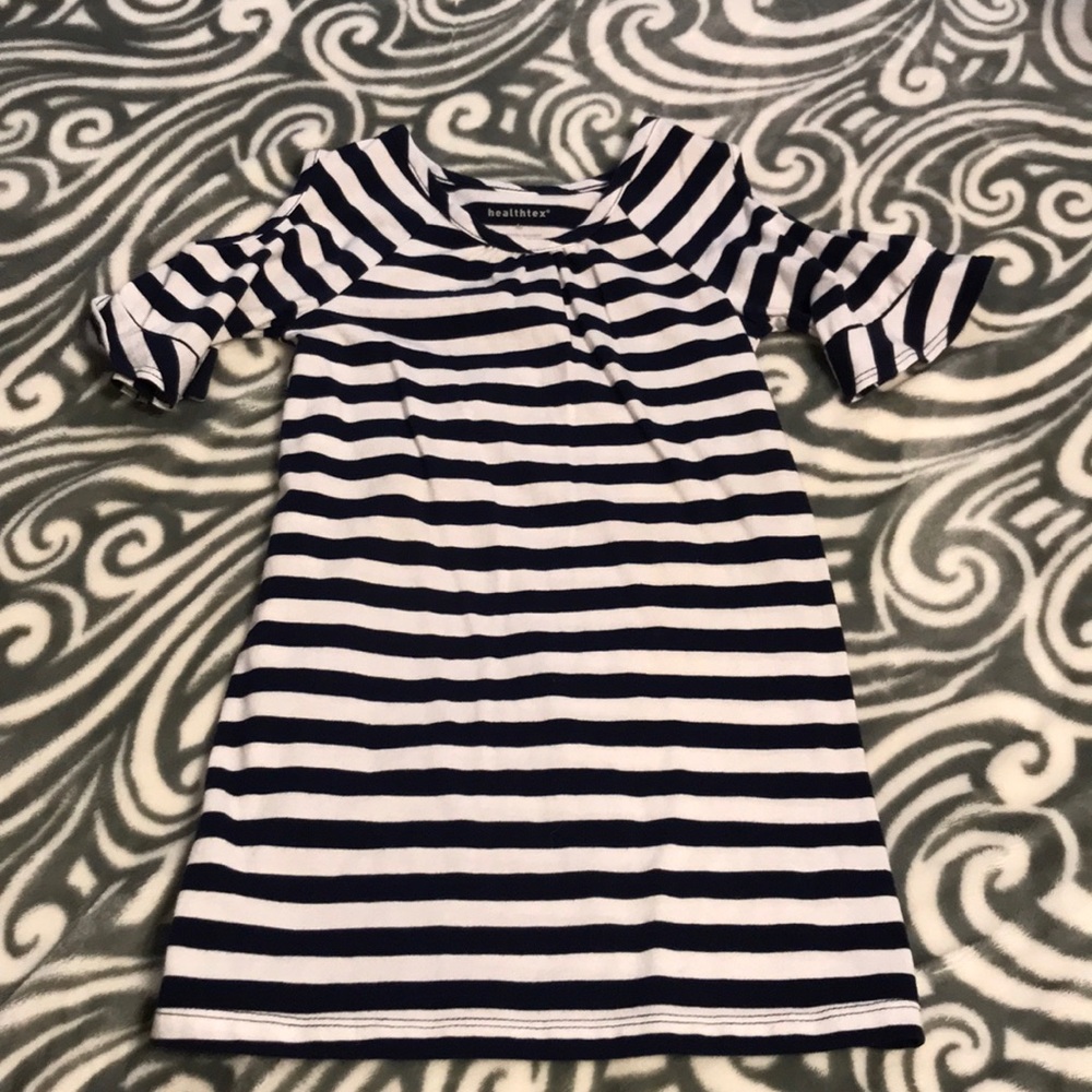 Girls cotton dress with shoulder cutouts